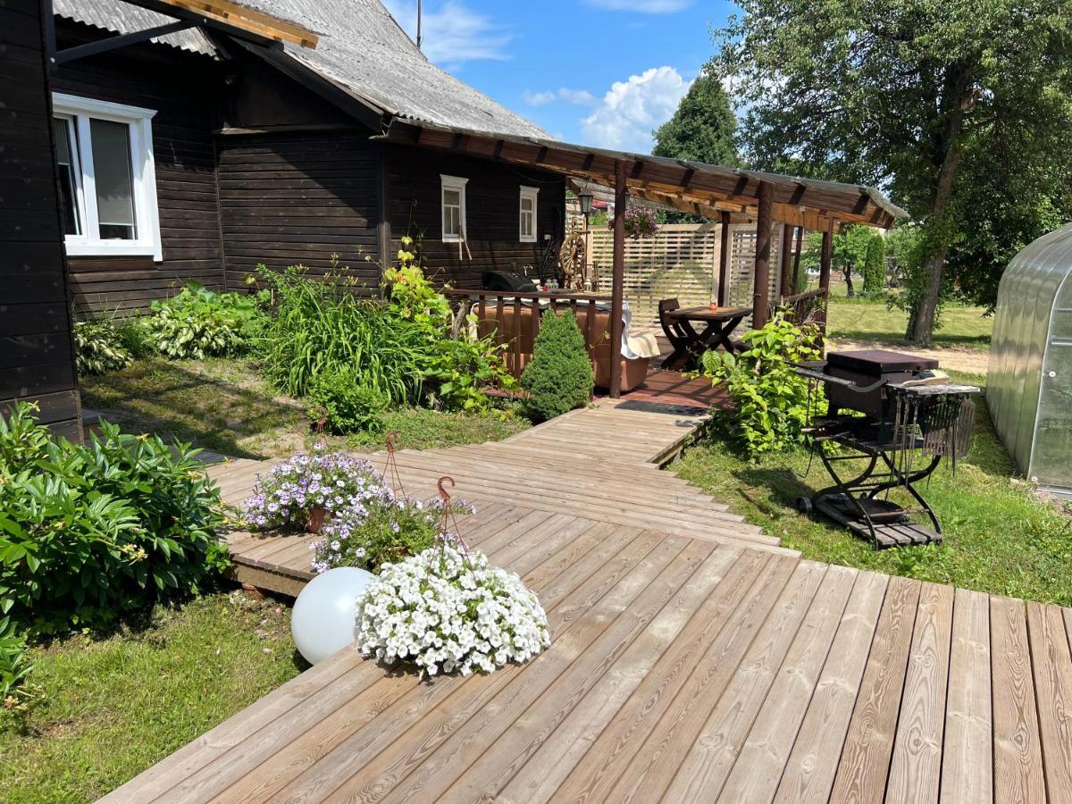 Villa Arjola Kaltanenai Eksteriør billede